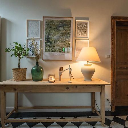 Maison Comtale Рошфор Екстер'єр фото