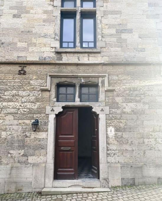 Maison Comtale Рошфор Екстер'єр фото