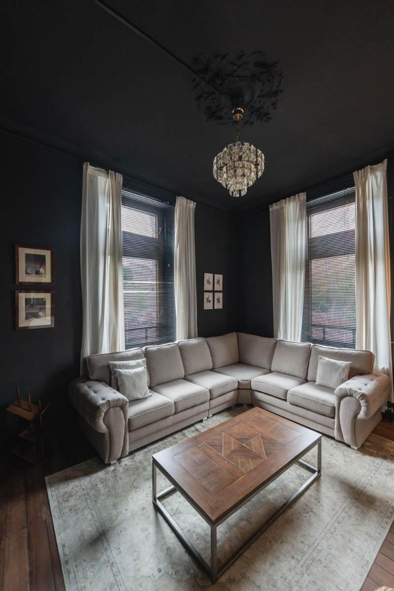 Maison Comtale Рошфор Екстер'єр фото