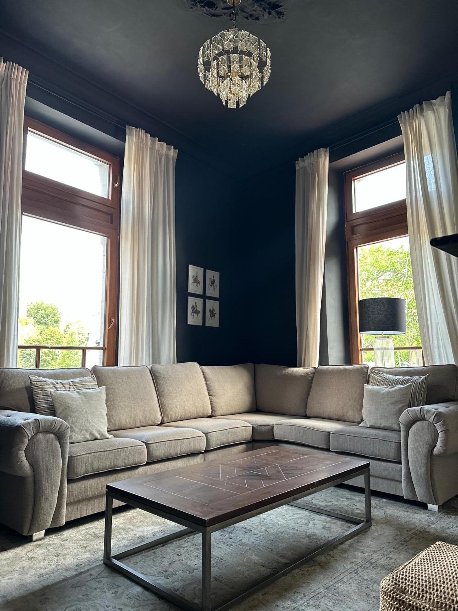 Maison Comtale Рошфор Екстер'єр фото
